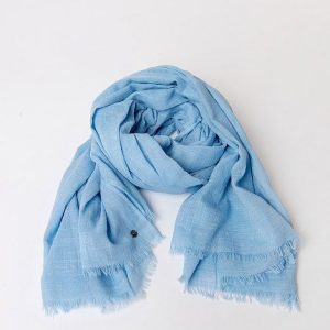 Fular liso forma rectangular